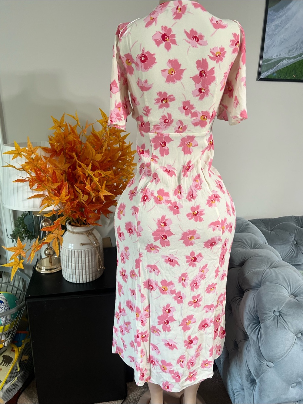 Zara Cream Midi Dress with Pink Floral Print - Picture 3 of 6
